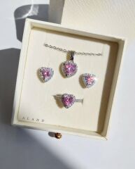 KARARMAZ ÇELİK PEMBE KALP KOLYE KÜPE VE YÜZÜK SETİ KOMBİN KADIN TAKI SETİ CİDDİ İLİŞKİ  YÜZÜĞÜ