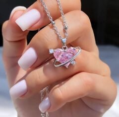 KARARMAZ ÇELİK PEMBE KALP KOLYE  özel tasarım  zirkon pembe kalp çelik kolye
