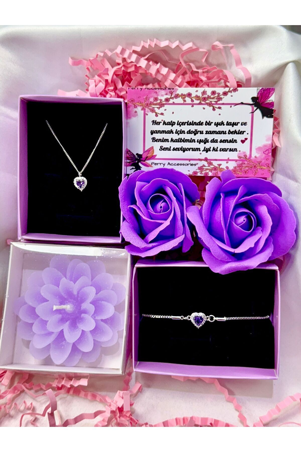 kararmaz çelik mor kalp kolye bileklik lotus mum ve kokulu gül hediye sepeti anneler günü hediye set