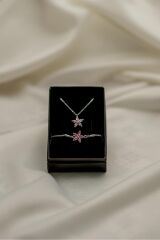 Pembe lotus  gümüş bileklik kolye ayıcık hediye seti sevgililer günü yıldönümü hediye.