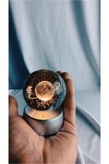 Dekoratif 3d Samanyolu Temalı Satürn Kız Işıklı Cam Küre Kristal Saturn Küre