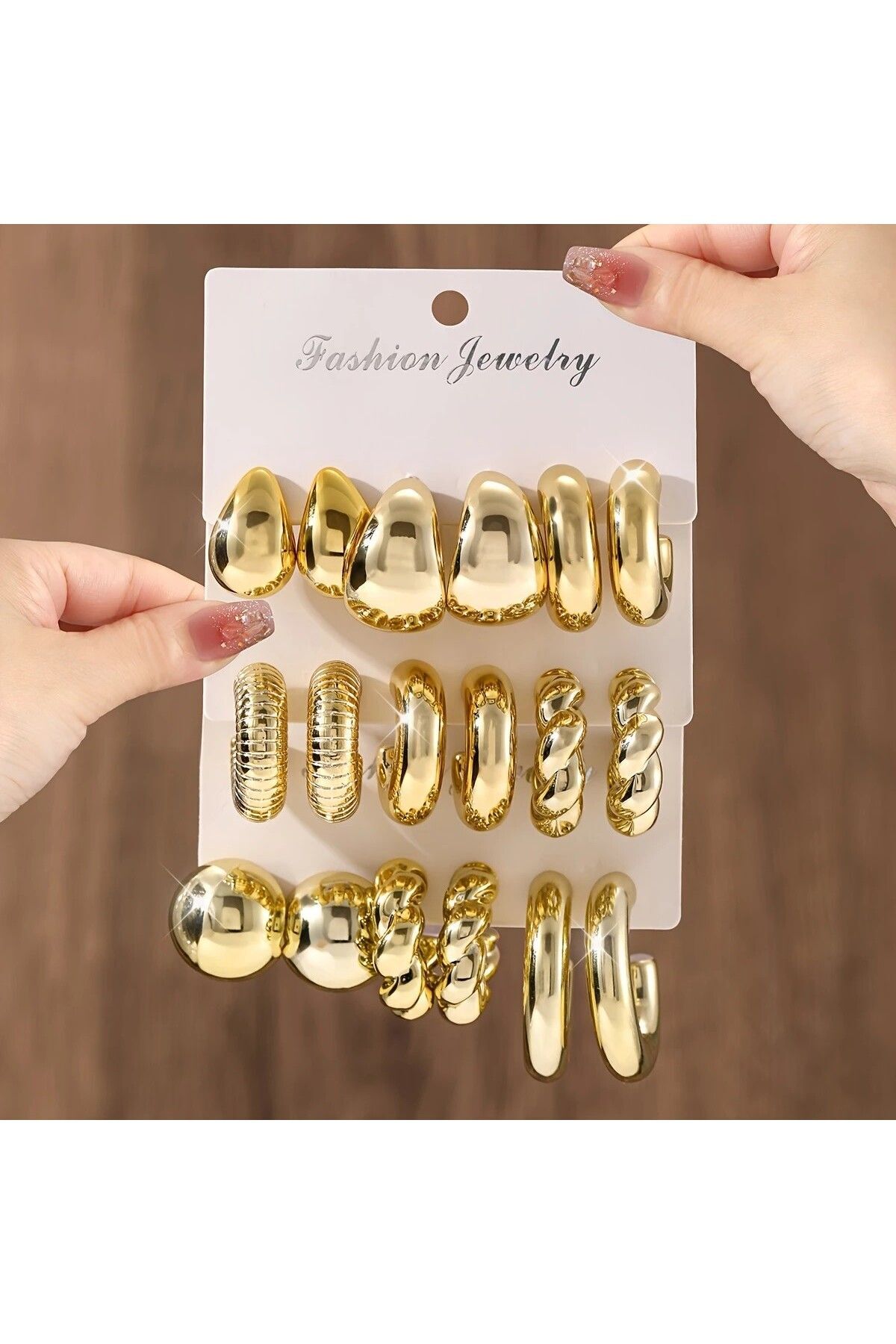 9 çift küpe seti bombe küpe bottega küpe halka küpe tırtıklı küpe kadın gold küpe seti 9 çift