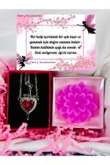 kararmaz çelik kalp kılıç kolye ve kokulu pembe lotus mum hediye seti pamuk prenses ve avcı kolye